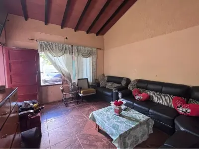 Casa à venda em Valle Apu'a I, Lambaré 4
