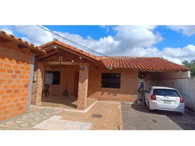 Casa en venta en Valle Pucú, Areguá 2