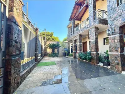 House for sale in Villa Aurelia, Asunción 3