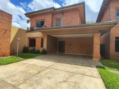 Casa à venda em Villa del Parque 2, San Lorenzo 3