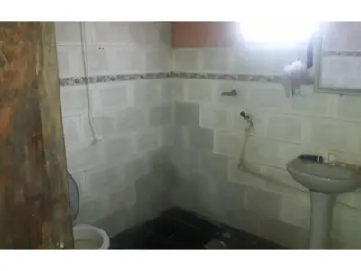 Casa à venda em Villa Elisa, apta para escritório ou comércio 2