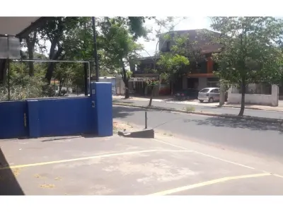 Casa à venda em Villa Elisa, apta para escritório ou comércio 3