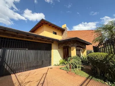 Casa en venta en Villa Elisa con 4 dormitorios en suite 4