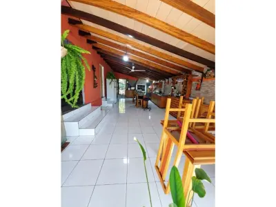 Casa à venda em Villa Industrial, San Lorenzo 4