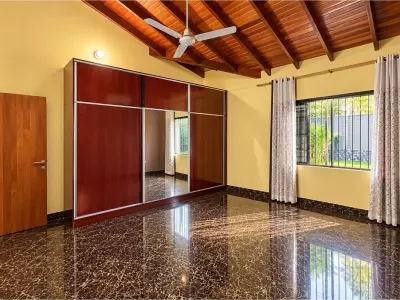 Casa à venda em Villa Industrial V, Caaguazú 3