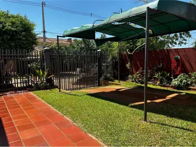 Casa en venta en Villa Universitaria, San Lorenzo 3