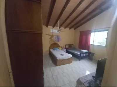 Casa en venta en Villeta, Naranjaisy 3