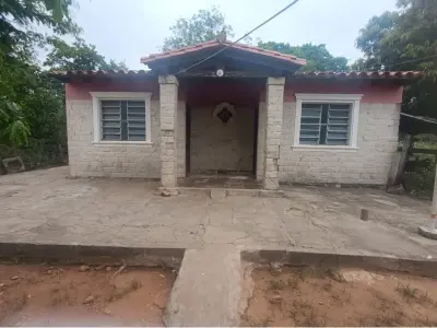 Casa en venta en Virgen de Lourdes, Villeta 2