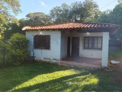 Casa en venta en Ycuá Duré, Luque 2