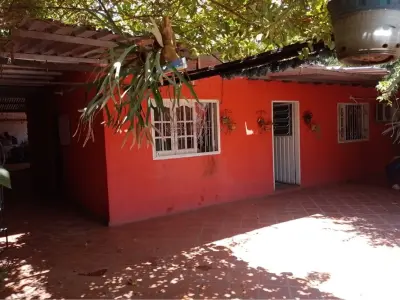 Casa à venda em Ypané, bairro 8 de diciembre 3
