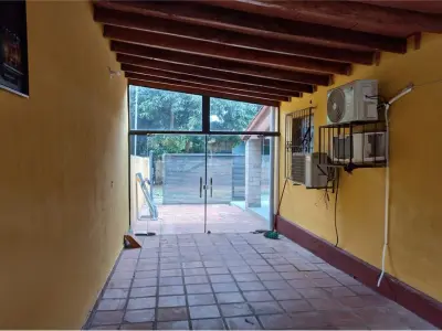 House for sale in Ypané with pool 4