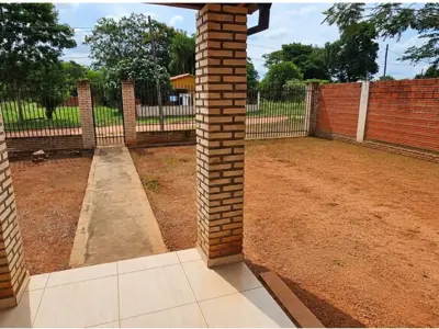 House for sale in Ypané, Parque Azulgrana area 4