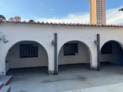 Casa à venda na Zona Sanatorio Migone, Assunção 3