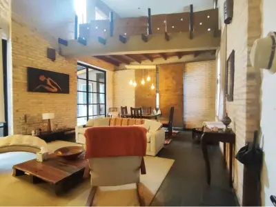 Industrial-style house for sale in Herrera, Asunción 2