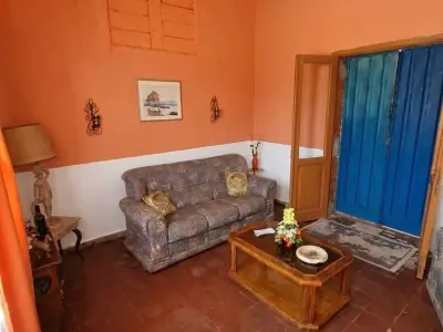 Casa à Venda em Frente ao La Nueva Olla, Barrio Obrero, Assunção 4