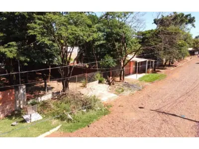 Casa en venta para remodelar en Ciudad Nueva, Ciudad del Este 2