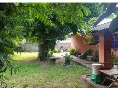 Casa à venda na Av. Santa Teresa, Assunção — 220 m² construídos 2