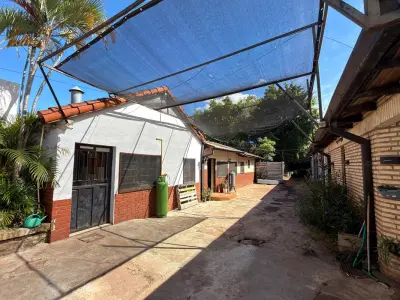 Casa en venta sobre Avda. Caballero, Encarnación 4