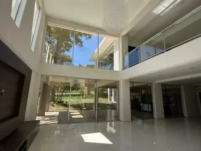 House for Sale on Golf Course at Paraná Country Club, Hernandarias 3