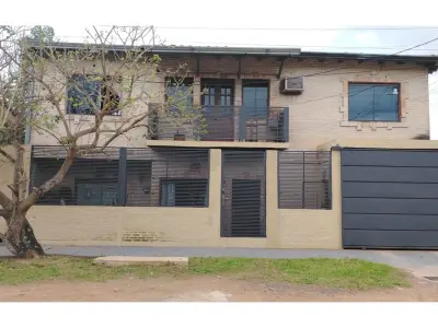 Casa à venda em dois terrenos em San Luis, Mariano R. Alonso 2