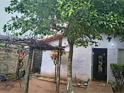 Casa familiar en venta en Luque, Costa Sosa 3