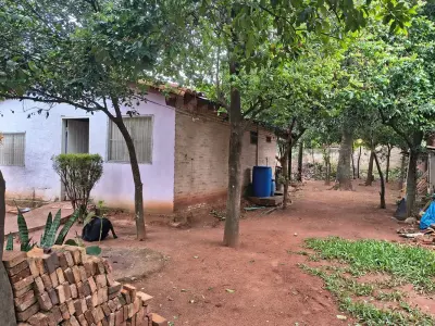 Casa familiar en venta en Luque, Costa Sosa 4