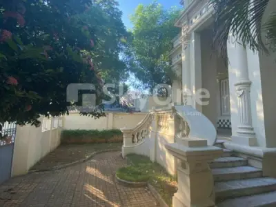 Casa italianizante Patrimonio Nacional en venta sobre Mcal. López, Asunción 4