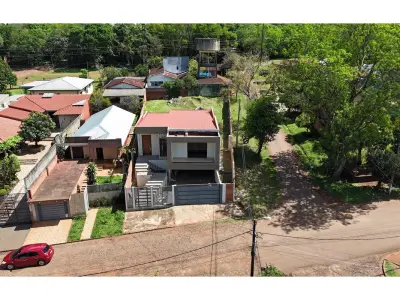 Casa moderna para estrear à venda em Encarnación 3