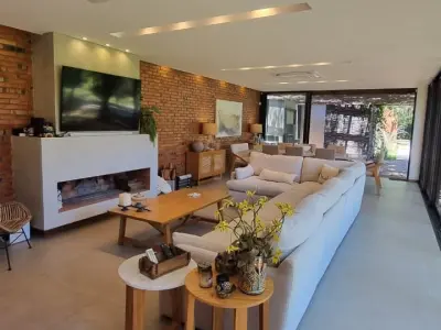 Casa moderna para alugar em Barrio 6, San Bernardino 4