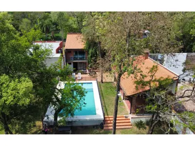 Modern house for rent in San Bernardino with pool 3