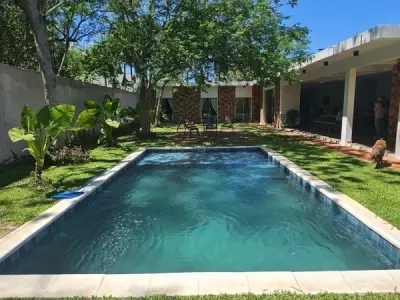 Modern House for Temporary Rental in Barrio 6, San Bernardino 3