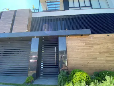 Casa moderna à venda em Área 6, Hernandarias 3