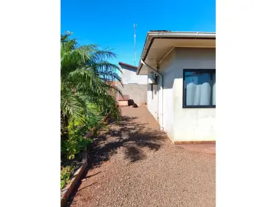 Casa moderna à venda em Doctor Raúl Peña, Alto Paraná 2
