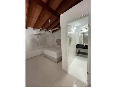 Casa moderna en venta en J. A. Saldívar, Central 4