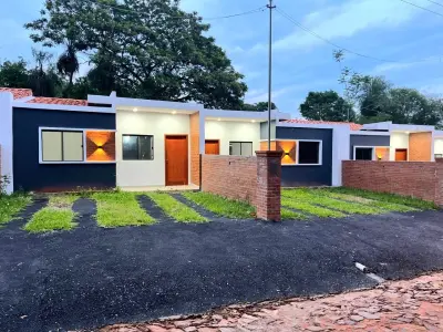 Casa moderna à venda em Luque, bairro Marin Caaguy 2