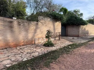 Casa moderna en venta en Villa Elisa, Central 4