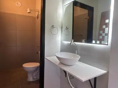 Casa Multifamiliar à Venda, Bairro Leopardi, Fernando de la Mora 3