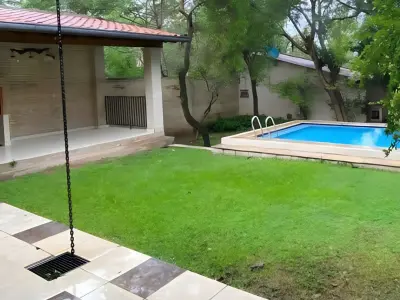 House with pool for temporary rent in San Bernardino 4