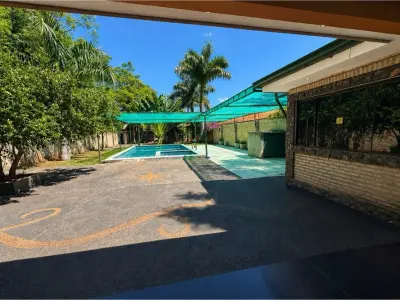 House for sale with pool in Limpio 2