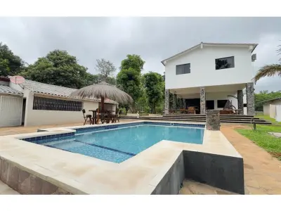 Casa de campo à venda com galpão em Primero de Marzo 2