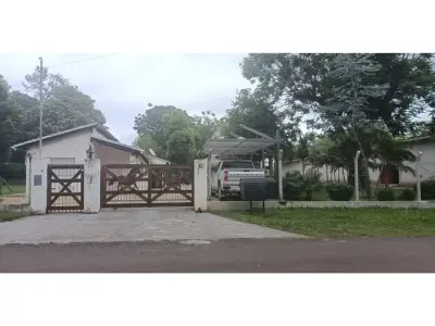Casa de campo à venda com galpão em Primero de Marzo 3