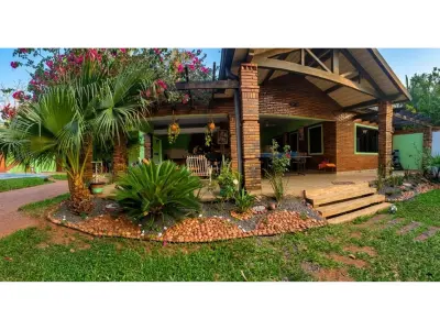 Casa quinta en venta en Areguá, Pindolo 2