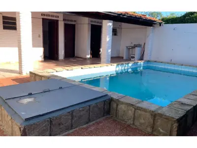 Casa de campo à venda no Barrio Cerrado Puerta del Lago 5