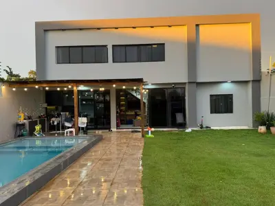 Casa com quintal à venda em Ciudad del Este, Alto Paraná 2