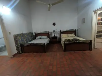 Casa quinta en venta en Guarambaré, barrio Rincón – 10.000 m² 3