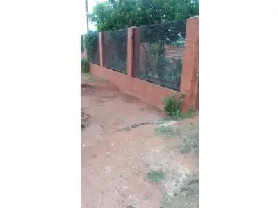 Casa quinta en venta en Julián Augusto Saldívar 3