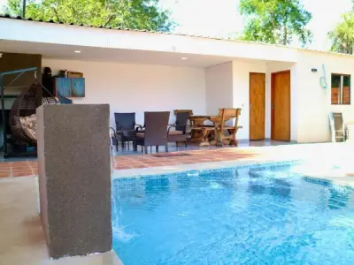 Casa quinta en venta en Luque, Itapuami 3