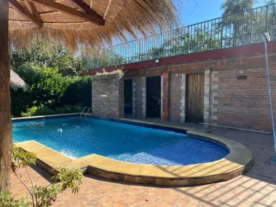 Casa de campo à venda em Nueva Colombia, bairro Quirayty 4