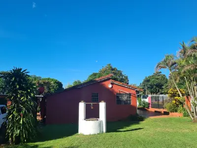 Casa com terreno à venda em Piribebuy, Capilla Kue 2