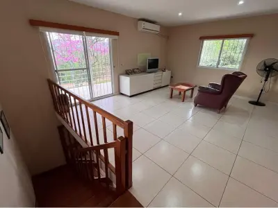 Casa de campo à venda em Piribebuy, Paraguarí 4